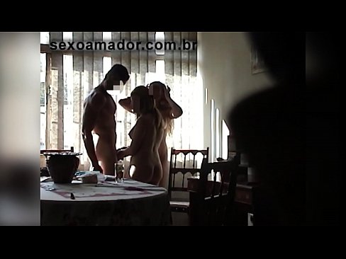❤️ Amigos sexuais convidam um homem gigante e um ménage à trois com ele ❤ Sexo de qualidade em pt.amourpassionfever.ru ️❤